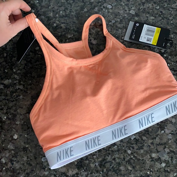 Nike Other Nwt Nike Sports Bra Removable Pads Poshmark